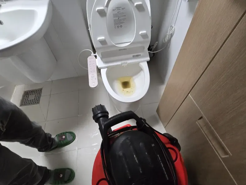 군산 변기막힘 작업사례 6
